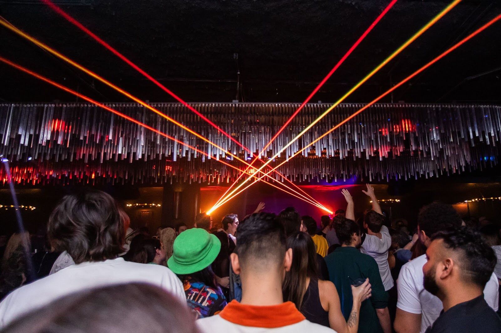 Oxford Social Club Brings Summer Nights of Music and Sophistication